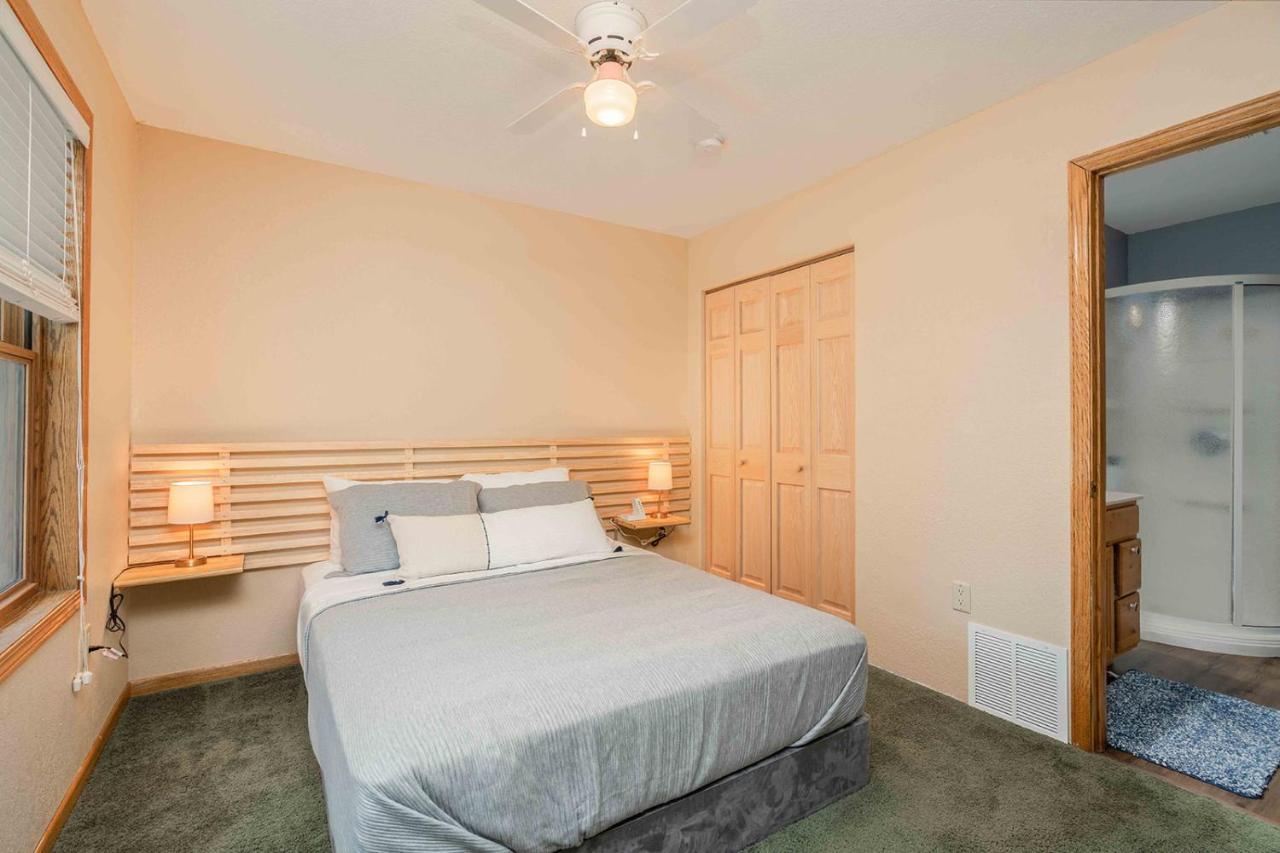 Villa Grand Palace Sioux Falls